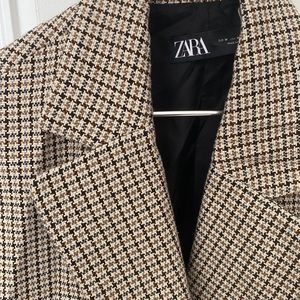 BRAND NEW NEVER WORN ZARA COAT